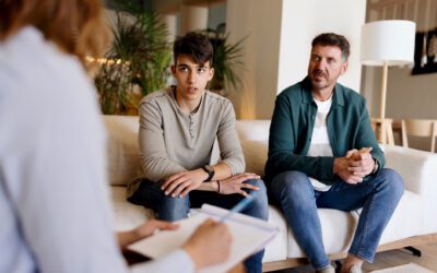 Family Therapy vs Individual Therapy: How to Choose the Right Path
